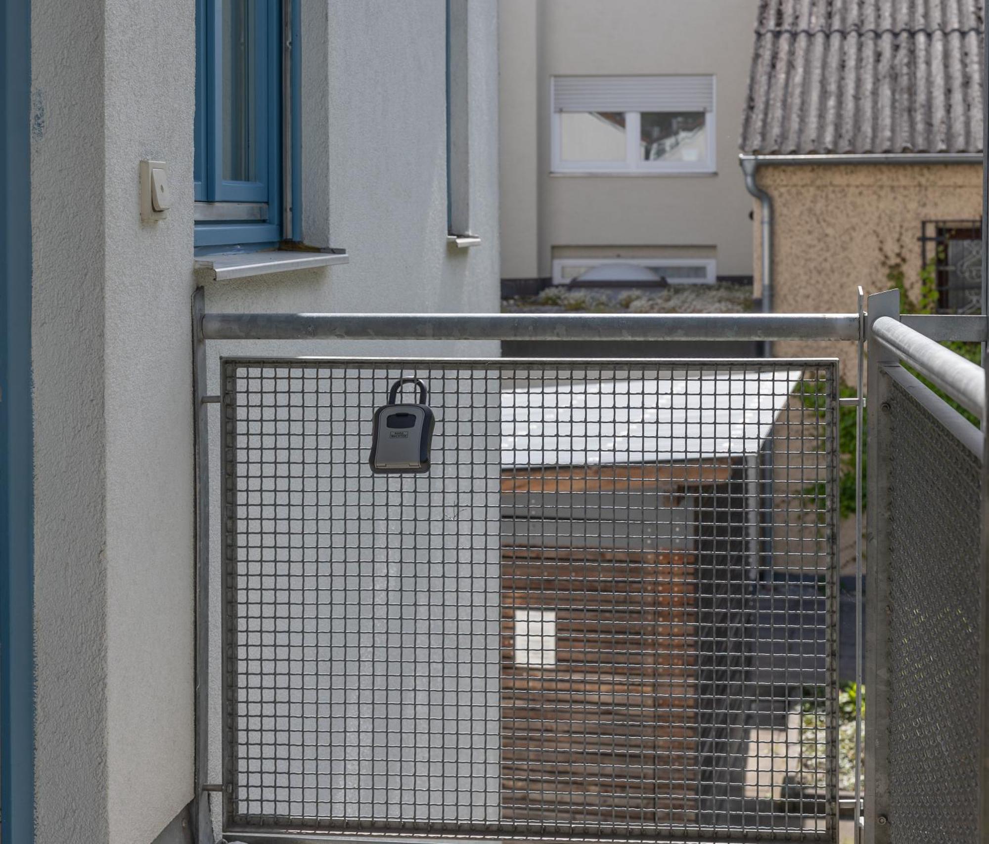 Sweethome - Maisonette Apartment, Parkplatz, Wifi, Naehe Zentrum Furstenfeldbruck Bagian luar foto