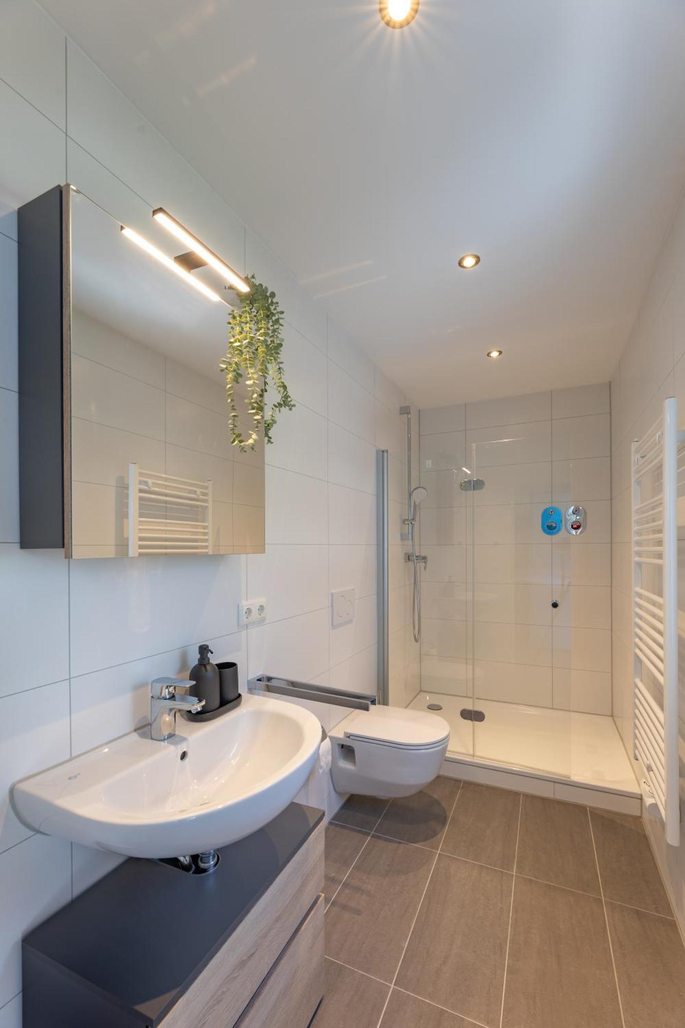 Sweethome - Maisonette Apartment, Parkplatz, Wifi, Naehe Zentrum Furstenfeldbruck Bagian luar foto