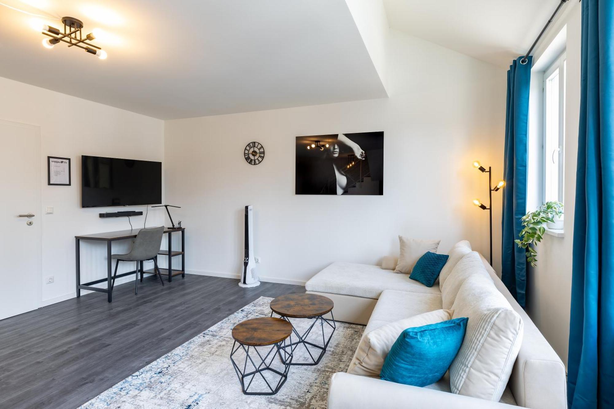 Sweethome - Maisonette Apartment, Parkplatz, Wifi, Naehe Zentrum Furstenfeldbruck Bagian luar foto
