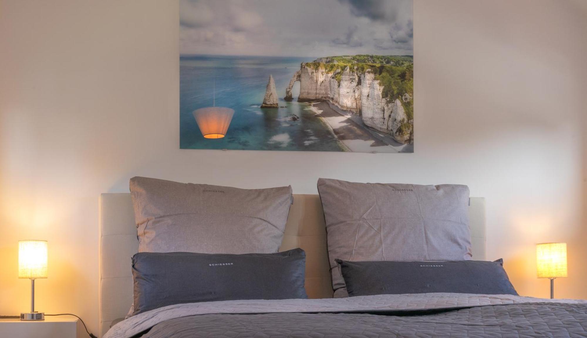 Sweethome - Maisonette Apartment, Parkplatz, Wifi, Naehe Zentrum Furstenfeldbruck Bagian luar foto