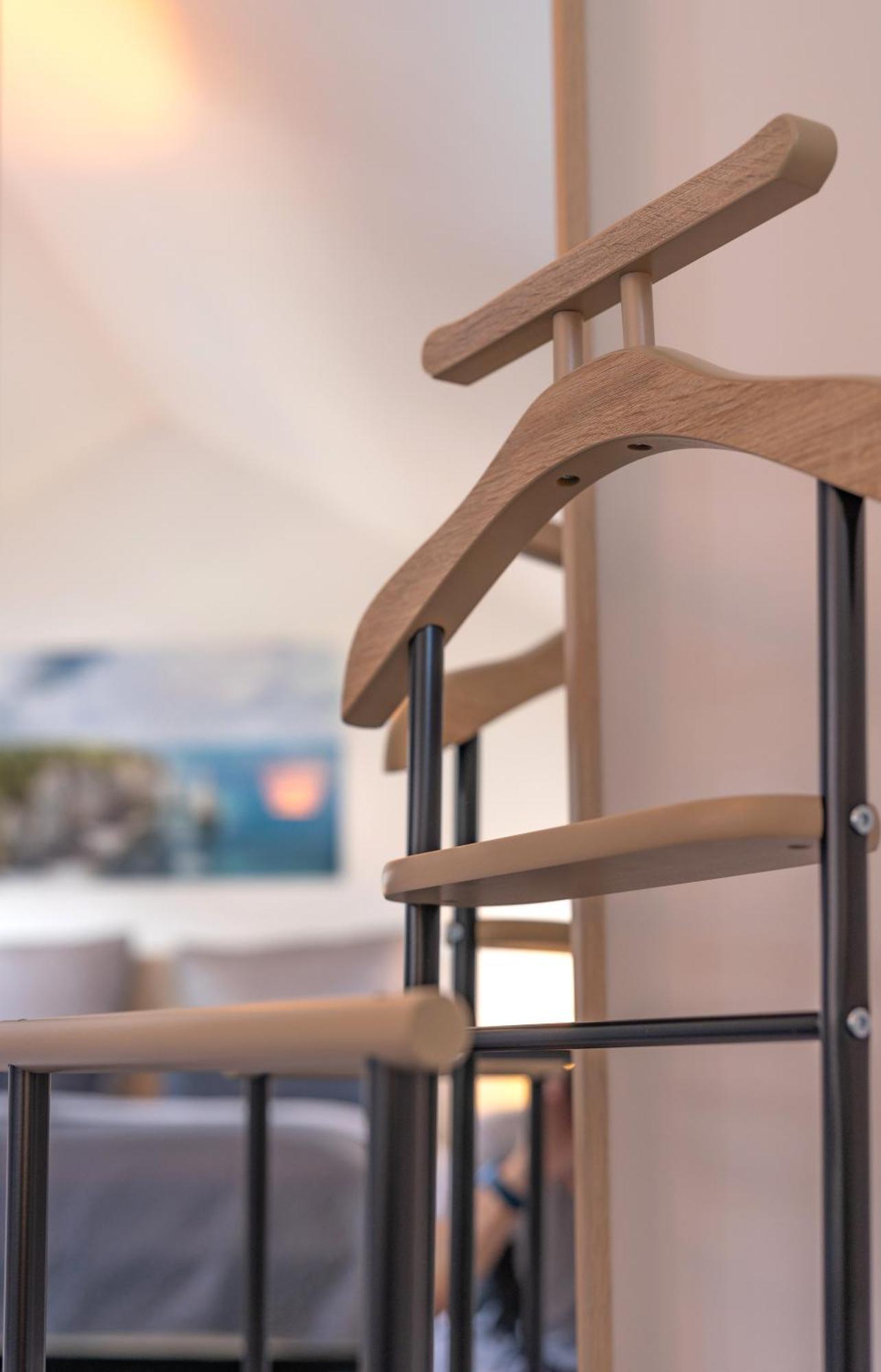 Sweethome - Maisonette Apartment, Parkplatz, Wifi, Naehe Zentrum Furstenfeldbruck Bagian luar foto