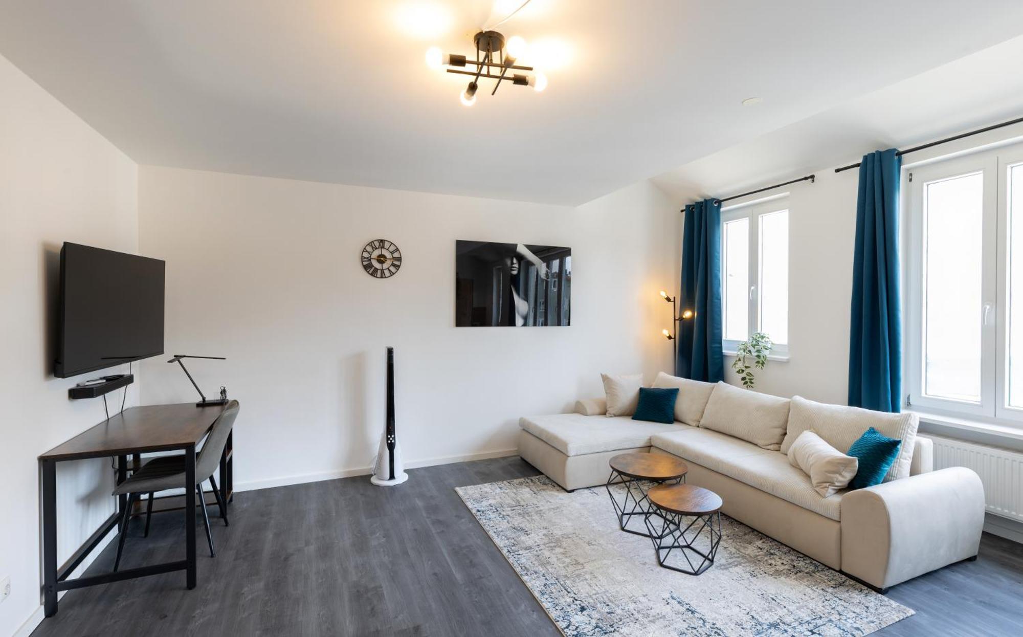 Sweethome - Maisonette Apartment, Parkplatz, Wifi, Naehe Zentrum Furstenfeldbruck Bagian luar foto