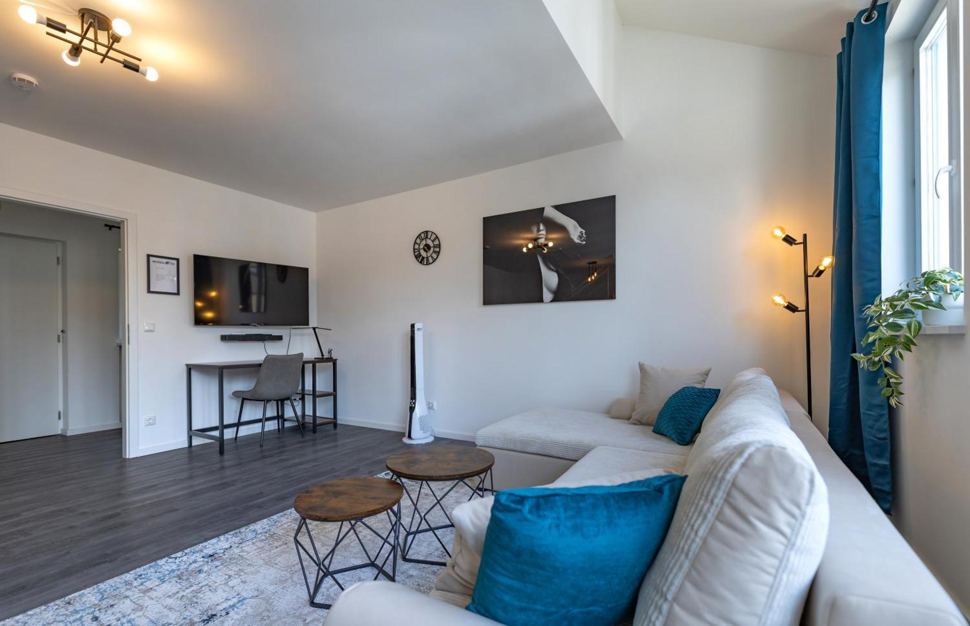 Sweethome - Maisonette Apartment, Parkplatz, Wifi, Naehe Zentrum Furstenfeldbruck Bagian luar foto